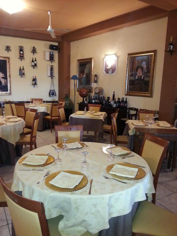 Albergo B&B Antica Trattoria Bacco Circello Exterior photo